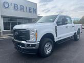Photo of 2025 Oxford White Ford F-350