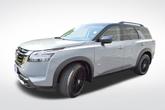 Thumbnail of 2024 2t Gry Blk Roof Nissan Pathfinder