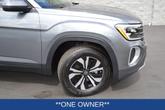 Thumbnail of 2024 Platinum Gray Metallic Volkswagen Atlas