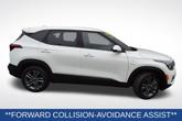 Thumbnail of 2023 Snow White Pearl Kia Seltos