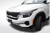 Thumbnail of 2023 Snow White Pearl Kia Seltos