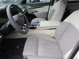 Thumbnail of 2023 Mineral White Metallic BMW i7