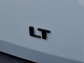 Thumbnail of 2023 Summit White Chevrolet Traverse