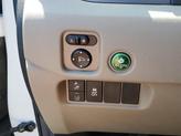 Thumbnail of 2021 Platinum White Pearl Honda Pilot
