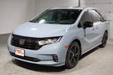 Thumbnail of 2024 Sonic Gray Pearl Honda Odyssey