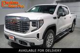 Photo of 2022 White GMC Sierra 1500