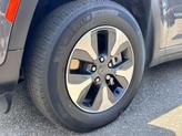 Thumbnail of 2023 Baltic Gray Metallic Clearcoat Jeep Grand Cherokee 4xe