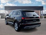 Thumbnail of 2021 Orca Black Metallic Audi Q7