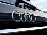 Thumbnail of 2021 Orca Black Metallic Audi Q7