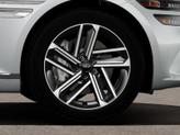 Thumbnail of 2025 White Genesis G80