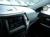 Thumbnail of 2019 Bright White Clearcoat Jeep Cherokee
