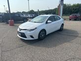 Photo of 2014 Super White Toyota Corolla