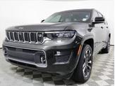 Thumbnail of 2022 Rocky Mountain Pearlcoat Jeep Grand Cherokee L