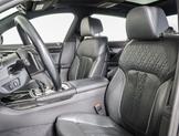 Thumbnail of 2019 Black Sapphire Metallic BMW 750