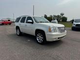 Thumbnail of 2014 White Diamond Tricoat GMC Yukon