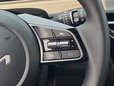 Thumbnail of 2025 Snow White Pearl Kia Seltos