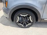 Thumbnail of 2023 Everlasting Silver Kia Telluride