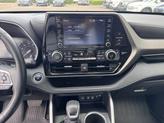 Thumbnail of 2020 Midnight Black Metallic Toyota Highlander