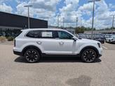 Thumbnail of 2025 White Pearl Kia Telluride