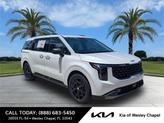 Photo of 2026 White Pearl Kia Carnival