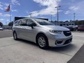 Thumbnail of 2024 Silver Mist Clearcoat Chrysler Pacifica