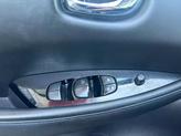Thumbnail of 2019 Deep Blue Pearl Nissan Leaf