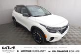 Thumbnail of 2026 Clear White/Black Roof Kia Seltos