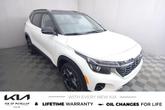 Thumbnail of 2026 White / Black Kia Seltos