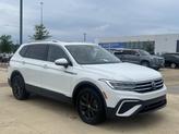 Thumbnail of 2022 Pure White Volkswagen Tiguan
