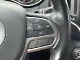 Thumbnail of 2019 Diamond Black Jeep Cherokee