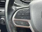 Thumbnail of 2019 Diamond Black Jeep Cherokee