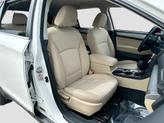 Thumbnail of 2019 Crystal White Pearl Subaru Outback