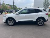Thumbnail of 2022 White Metallic Ford Escape