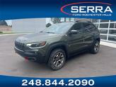 Photo of 2020 Olive Green Pearlcoat Jeep Cherokee