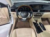 Thumbnail of 2014 Starfire Pearl Lexus ES 350