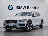 Photo of 2023 Crystal White Metallic Volvo V60 Cross Country