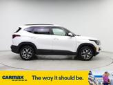 Thumbnail of 2023 White Kia Seltos