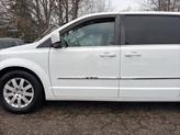 Thumbnail of 2016 Bright White Clear Coat Chrysler Town & Country