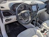 Thumbnail of 2019 Diamond Black Jeep Cherokee