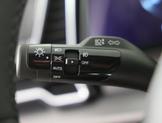Thumbnail of 2025 Snow White Pearl Kia Sportage Hybrid