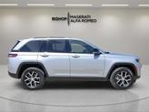 Thumbnail of 2024 Silver Zynith Jeep Grand Cherokee