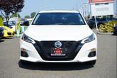Thumbnail of 2022 Pearl White Tricoat Nissan Altima