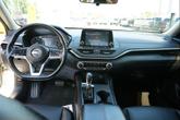 Thumbnail of 2022 Pearl White Tricoat Nissan Altima