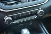 Thumbnail of 2022 Pearl White Tricoat Nissan Altima