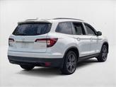 Thumbnail of 2022 Platinum White Pearl Honda Pilot