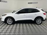 Thumbnail of 2022 Oxford White Ford Escape