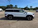 Thumbnail of 2025 White Hyundai SANTA FE HEV