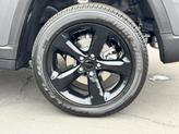 Thumbnail of 2025 Baltic Gray Metallic Clearcoat Jeep Grand Cherokee