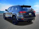 Thumbnail of 2018 Granite Crystal Metallic Clearcoat Jeep Grand Cherokee