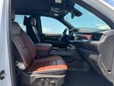 Thumbnail of 2023 White Frost Tri-Coat GMC Yukon